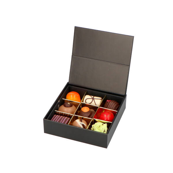 Bonbondozen 9-vaks 'Luxury' zwart met goud inlay 99x99x30 mm